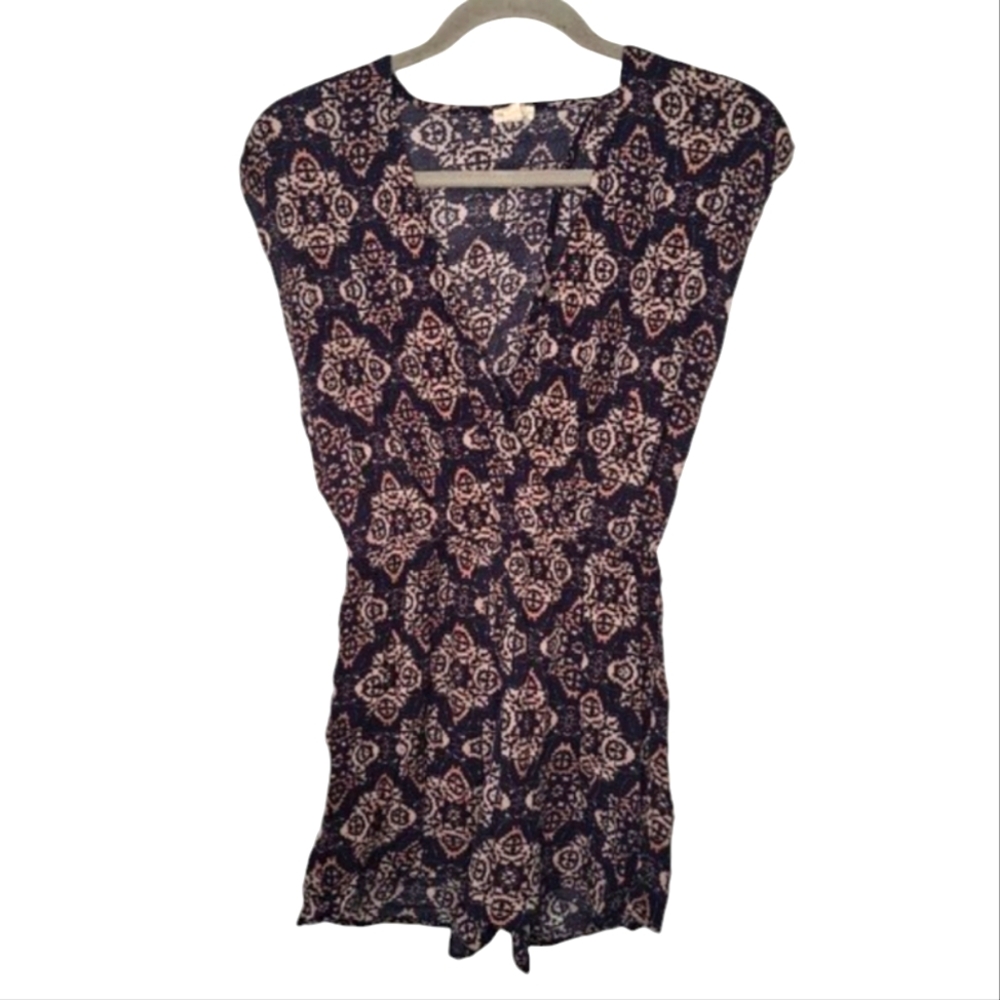 Mason & Belle Blue Patterned Lightweight Romper Size Medium